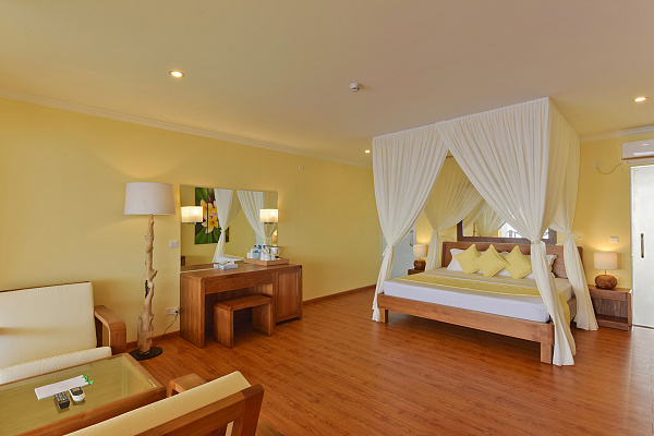 Dreamland - The Unique Sea & Lake Resort