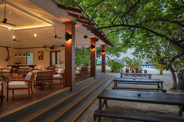 Adaaran Select Meedhupparu