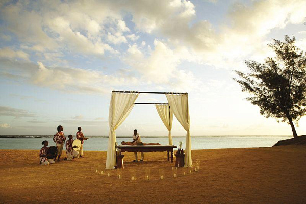 Shanti Maurice Resort & Spa