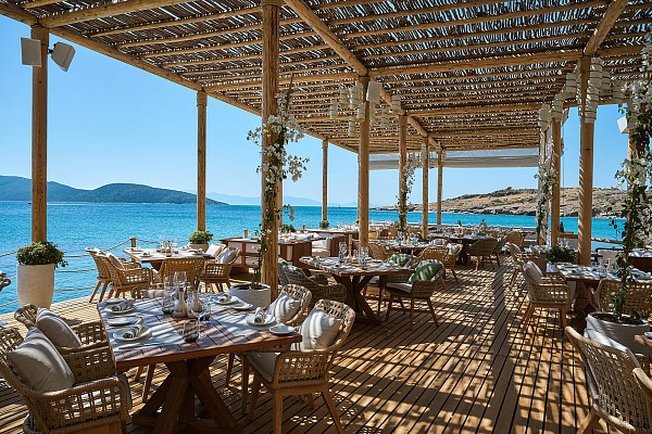 METT Hotel & Beach Resort