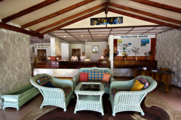 Berjaya Praslin Beach Hotel (Praslin) Berjaya Praslin Beach Hotel (Praslin)