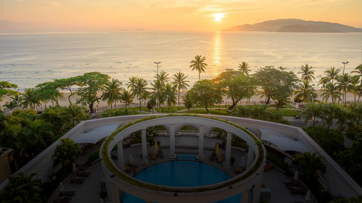 Sunrise Nha Trang Beach & Hotel Spa