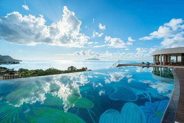 Gardens Hill Resort & Spa