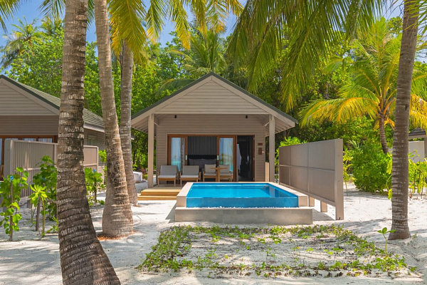 Meeru Island Resort & Spa