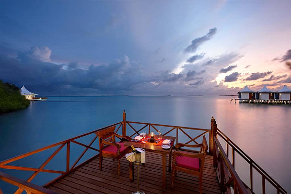 Cinnamon Hakuraa Huraа Maldives Cinnamon Hakuraa Huraа Maldives
