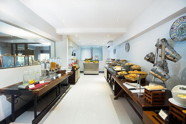 Earl's Reef Beruwala