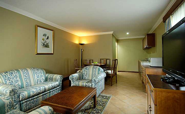 Berjaya Beau Vallon Bay Resort & Casino Seychelles (Mahe) Berjaya Beau Vallon Bay Resort & Casino Seychelles (Mahe)