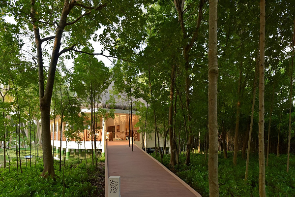 Dreamland - The Unique Sea & Lake Resort