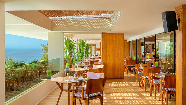 Anantara Bali Uluwatu Resort & Spa Anantara Bali Uluwatu Resort & Spa