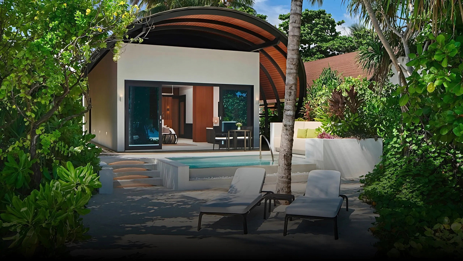 The Westin Maldives Miriandhoo Resort