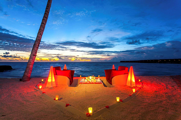 Centara Ras Fushi Resort&Spa Maldives