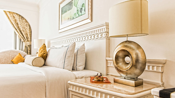 Habtoor Grand Beach Resort & Spa, Autograph Collection