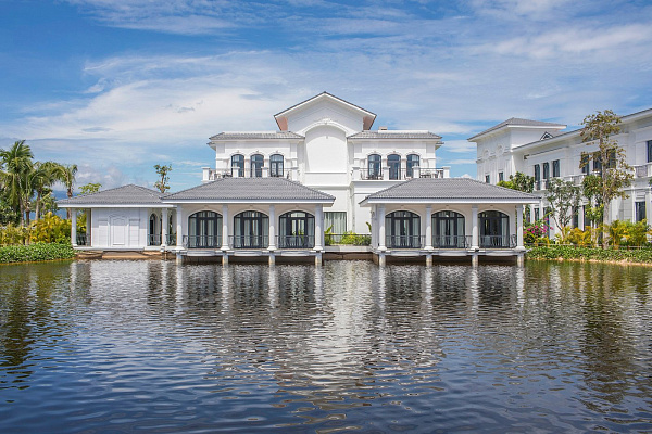 Melia Vinpearl Cam Ranh