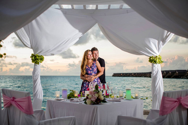 Centara Ras Fushi Resort&Spa Maldives