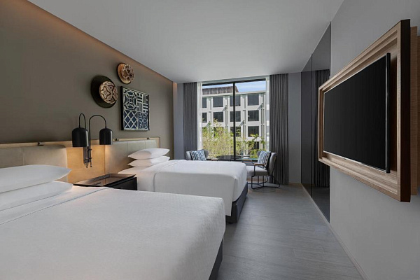 Four Points by Sheraton Phuket Patong Beach Resort