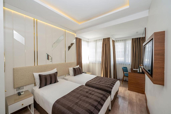 The Byzantium Hotel & Suites