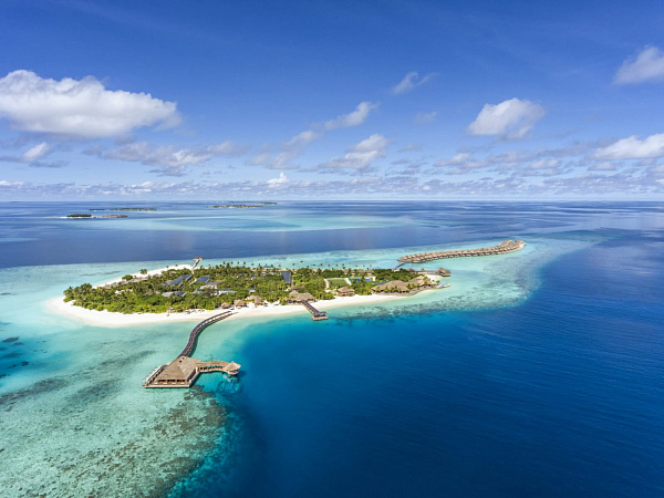 Hurawalhi Island Resort, Maldives