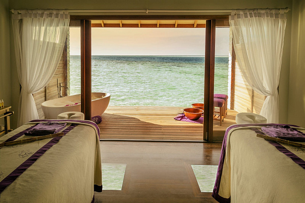 Hurawalhi Island Resort, Maldives