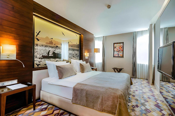 Levni Istanbul Hotel Handwritten Collection