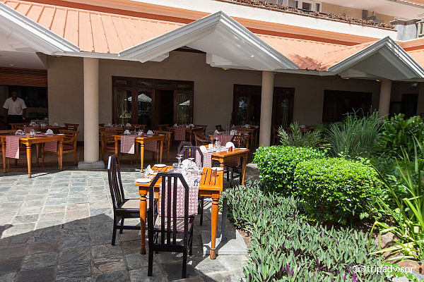 Aanari Hotel and Spa