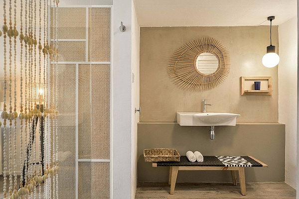 Tropical Attitude Tropical Attitude