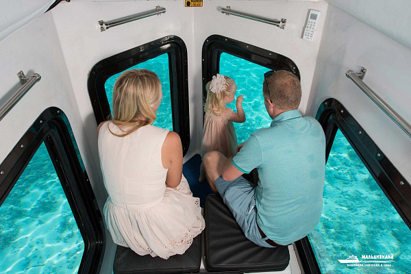 Lily Beach Resort & Spa at Huvahendhoo