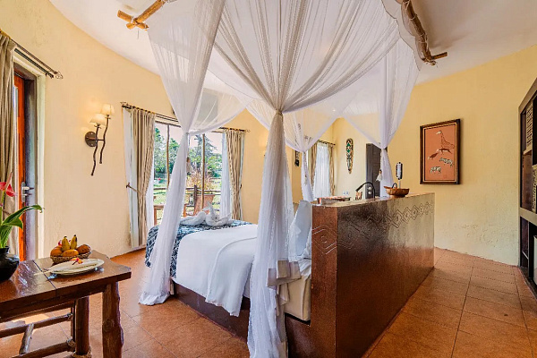 Mara River Safari Lodge