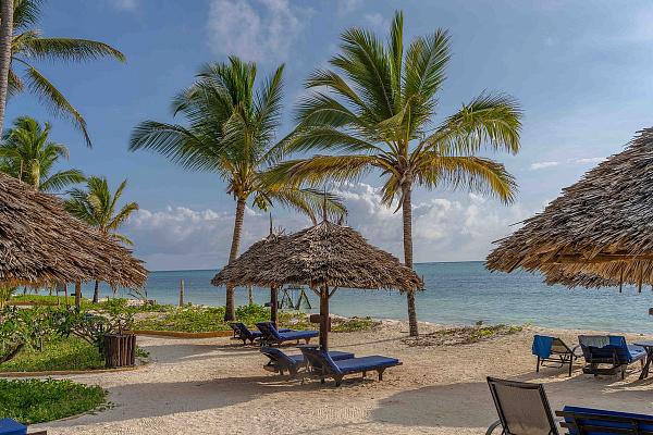 Breezes Beach Club & Spa