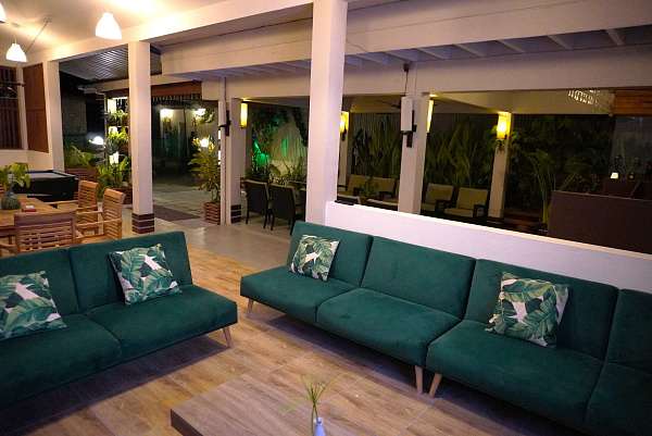 TME Retreats Dhigurah Guest House