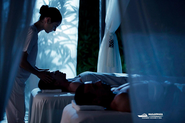 Four Seasons Resort Maldives at Kuda Huraa