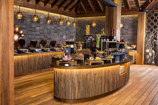 Hurawalhi Island Resort, Maldives