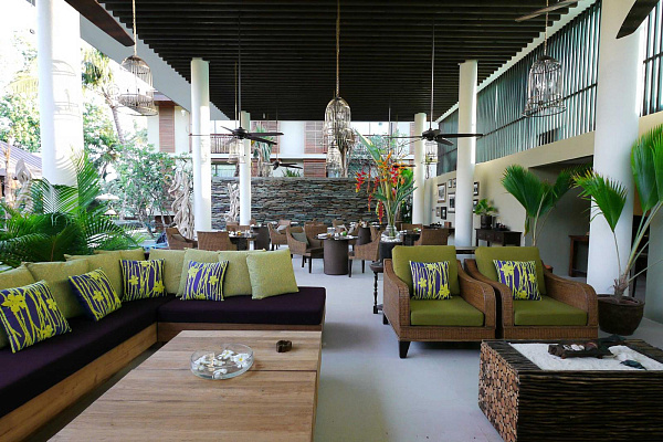 Dhevatara Beach Hotel