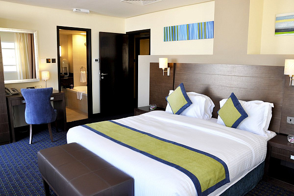 Best Western Premier Muscat