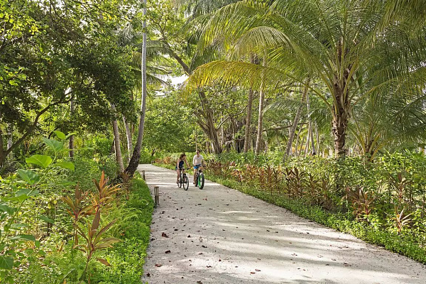 Meeru Island Resort & Spa