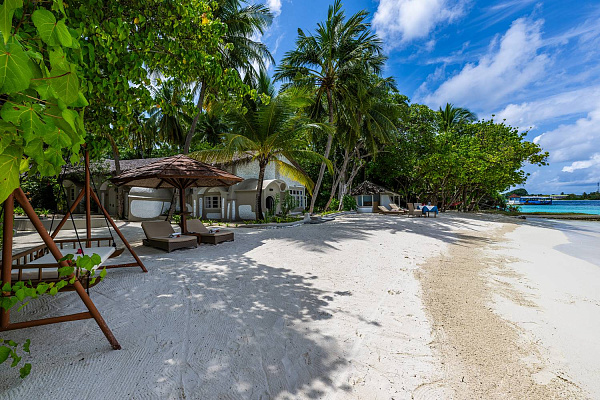 Nika Island Resort & Spa Nika Island Resort & Spa
