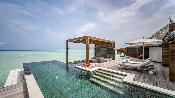 Four Seasons Resort Maldives at Kuda Huraa