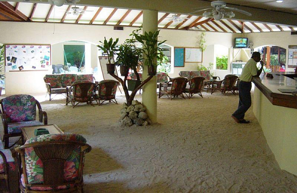 Summer Island Maldives