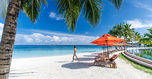 OBLU SELECT at Sangeli