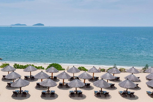 The St. Regis Sanya Yalong Bay Resort