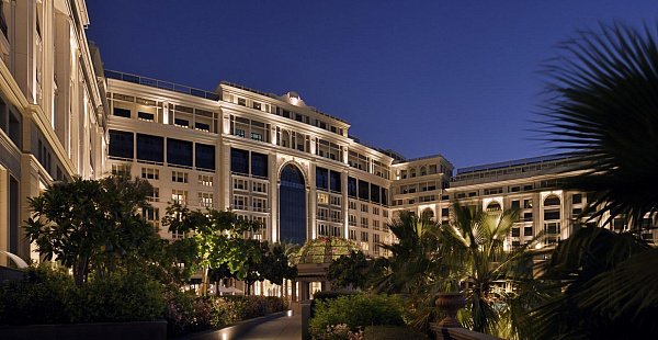Palazzo Versace Hotel