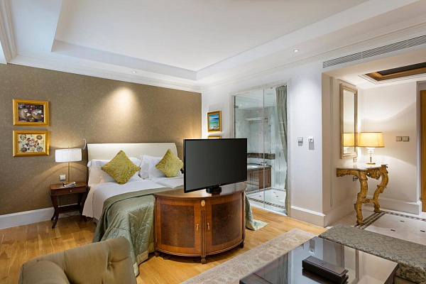 Titanic Mardan Palace