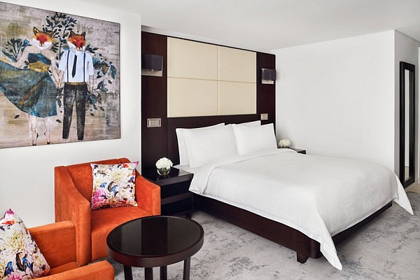Movenpick Hotel Jumeirah Lakes Towers