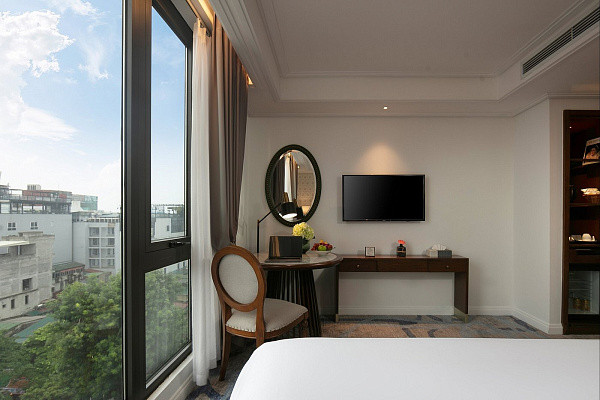 The Oriental Jade Hotel