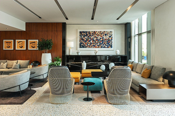 Th8 Palm Dubai Beach Resort, Vignette Collection