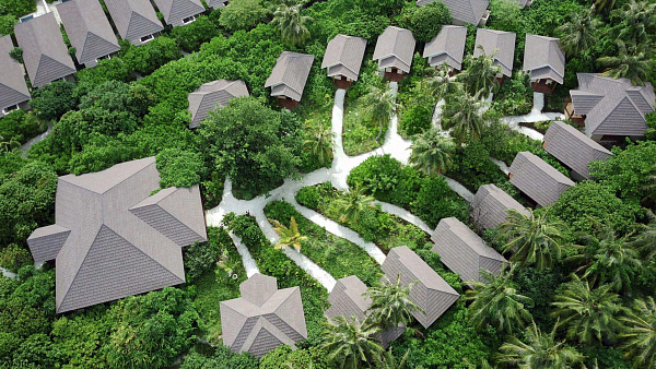 Brennia Kottefaru Maldives 