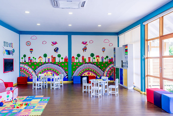 Kudafushi Resort & Spa