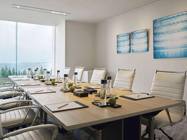 Movenpick Siam Hotel