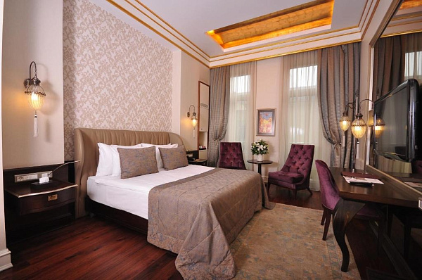 Levni Istanbul Hotel Handwritten Collection