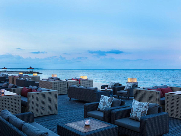 The Royal Santrian Villas