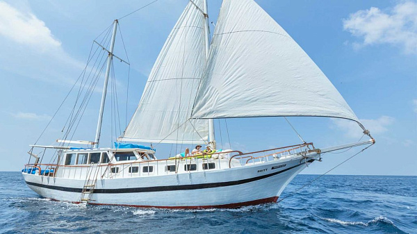 Komandoo Island Resort & Spa